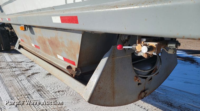 image for item ME9673 1992 Load King 202  bottom dump trailer