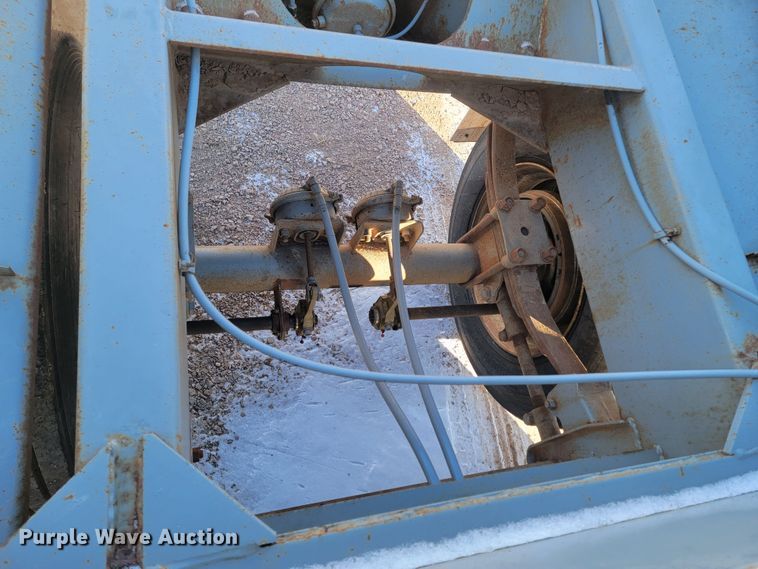 image for item ME9673 1992 Load King 202  bottom dump trailer