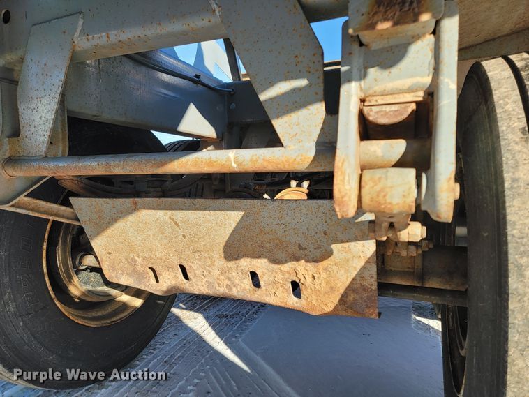 image for item ME9673 1992 Load King 202  bottom dump trailer