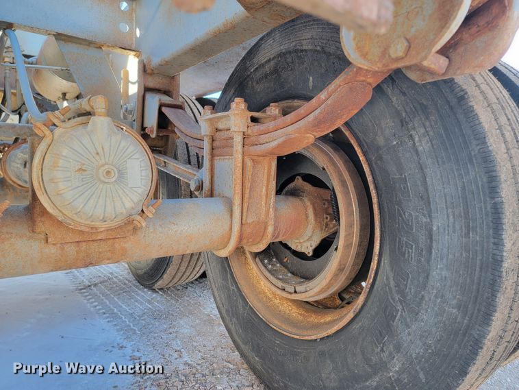 image for item ME9673 1992 Load King 202  bottom dump trailer