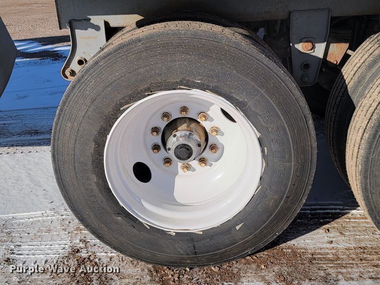 image for item ME9673 1992 Load King 202  bottom dump trailer