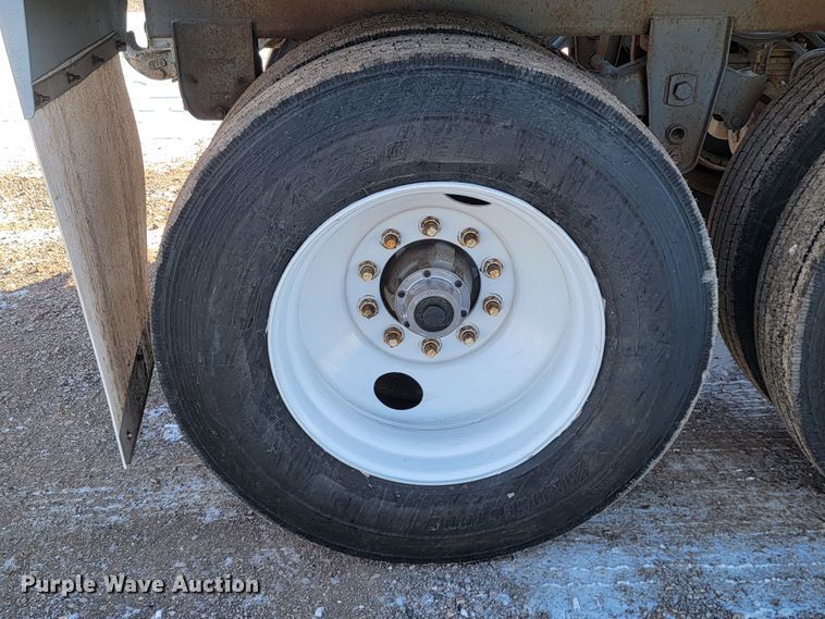 image for item ME9673 1992 Load King 202  bottom dump trailer