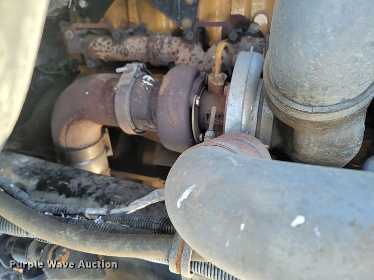 image for item ME9678 2001 Kenworth T300  propane delivery truck