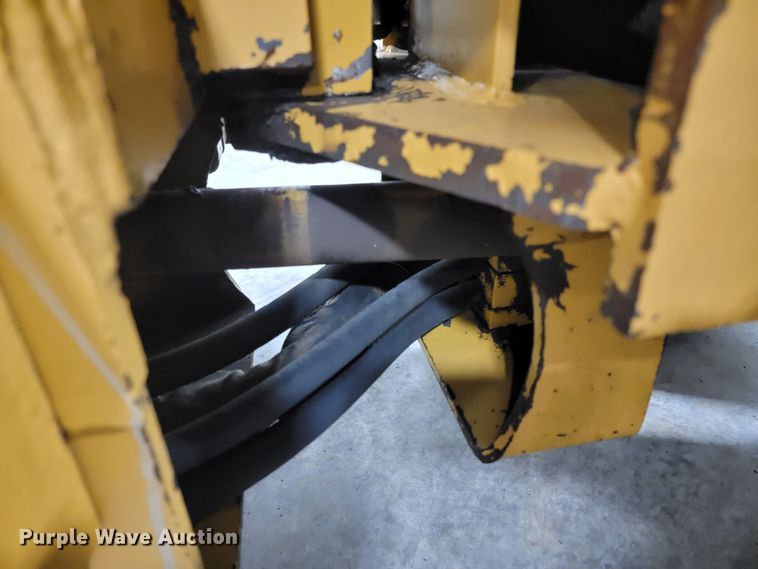 image for item ME9679 1995 Vermeer LM-42  cable plow