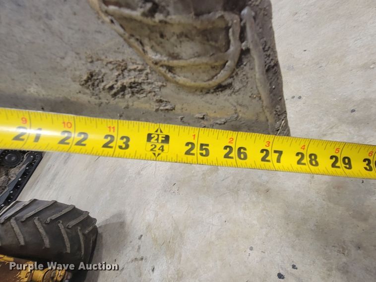 image for item ME9679 1995 Vermeer LM-42  cable plow