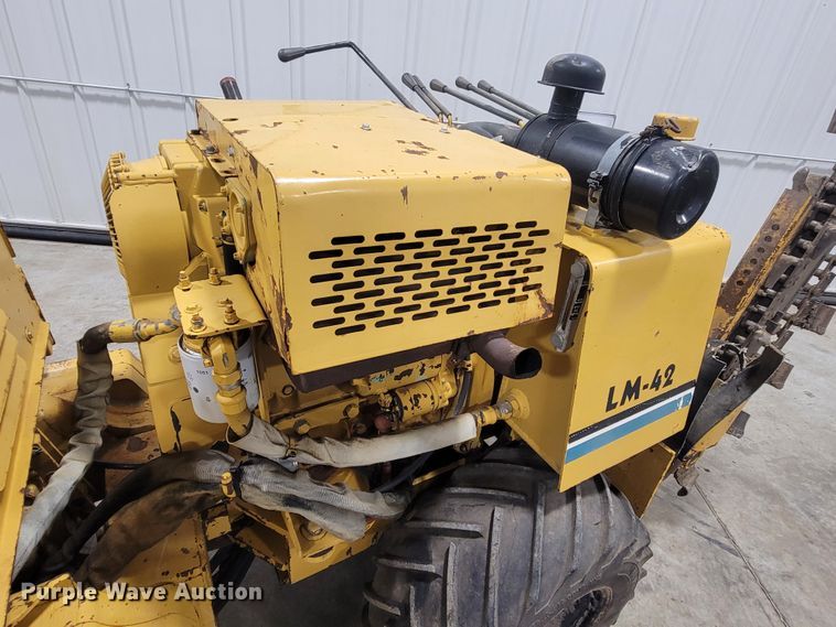 image for item ME9679 1995 Vermeer LM-42  cable plow