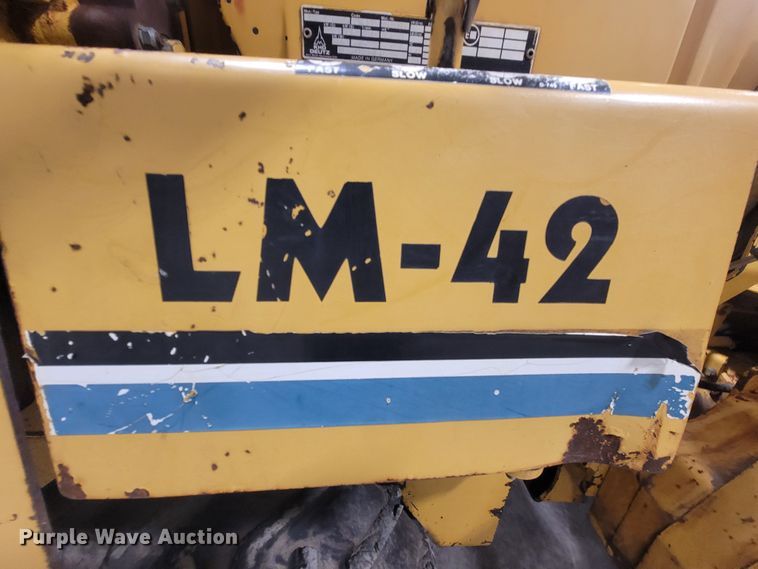 image for item ME9679 1995 Vermeer LM-42  cable plow