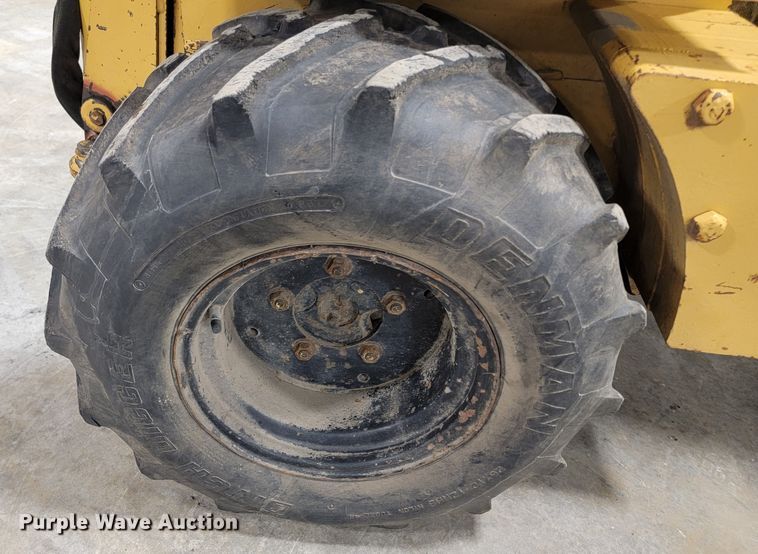 image for item ME9679 1995 Vermeer LM-42  cable plow