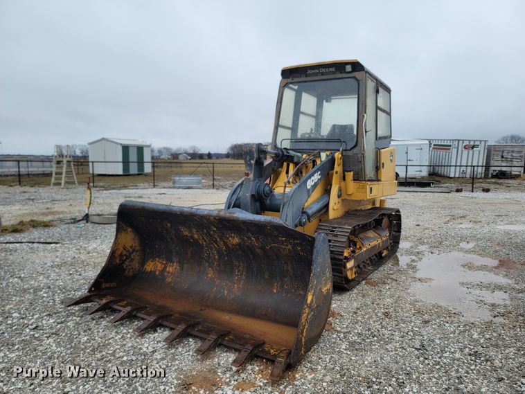 image for item MH9748 John Deere 605C  track loader