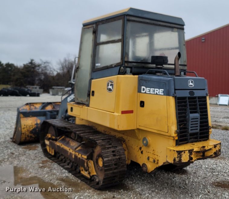 image for item MH9748 John Deere 605C  track loader