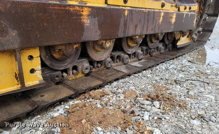 image for item MH9748 John Deere 605C  track loader