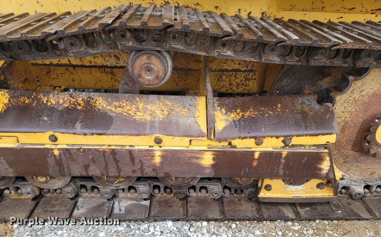 image for item MH9748 John Deere 605C  track loader
