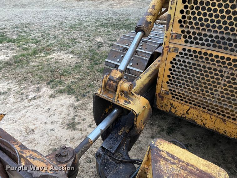 image for item MI9778 Komatsu D41A-3  dozer