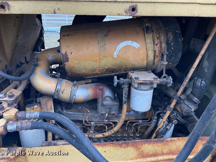 image for item MI9778 Komatsu D41A-3  dozer