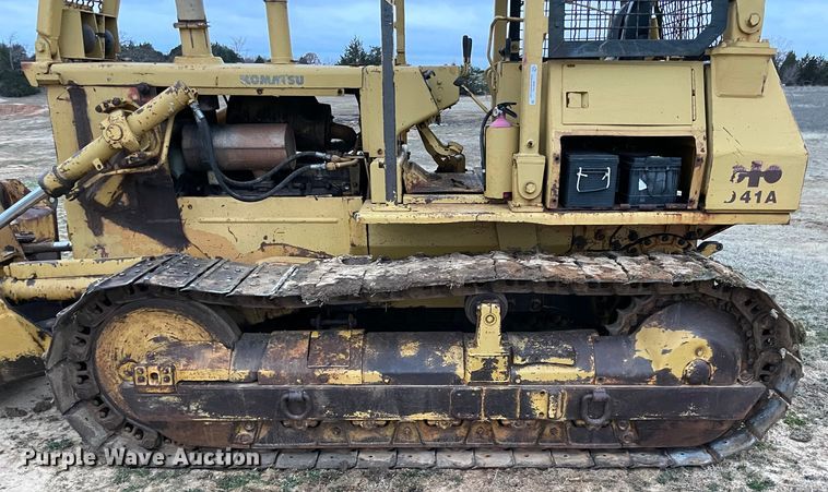 image for item MI9778 Komatsu D41A-3  dozer