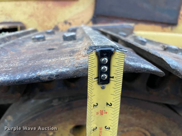 image for item MI9778 Komatsu D41A-3  dozer