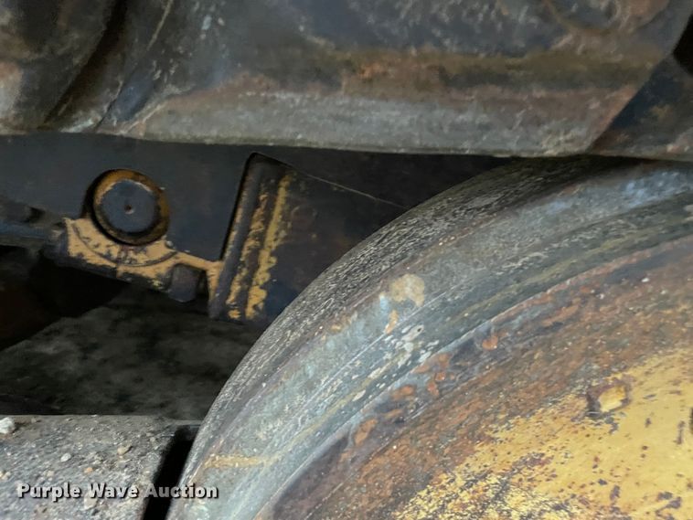 image for item MI9778 Komatsu D41A-3  dozer