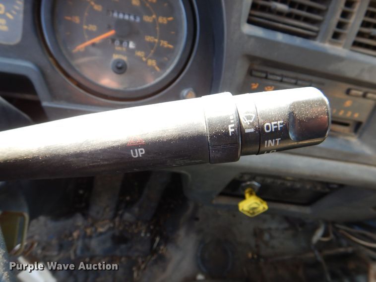 image for item MJ9999 1999 Chevrolet T7500  oil distributor truck