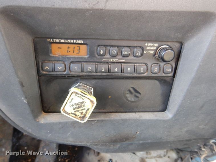 image for item MJ9999 1999 Chevrolet T7500  oil distributor truck