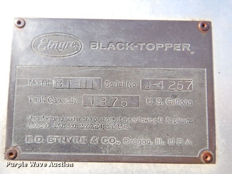 image for item MJ9999 1999 Chevrolet T7500  oil distributor truck