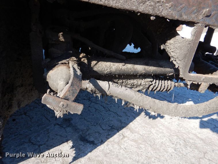 image for item MJ9999 1999 Chevrolet T7500  oil distributor truck