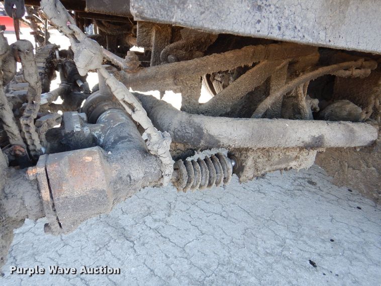 image for item MJ9999 1999 Chevrolet T7500  oil distributor truck