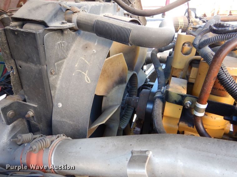 image for item MJ9999 1999 Chevrolet T7500  oil distributor truck