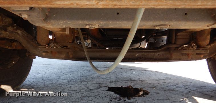 image for item MJ9999 1999 Chevrolet T7500  oil distributor truck