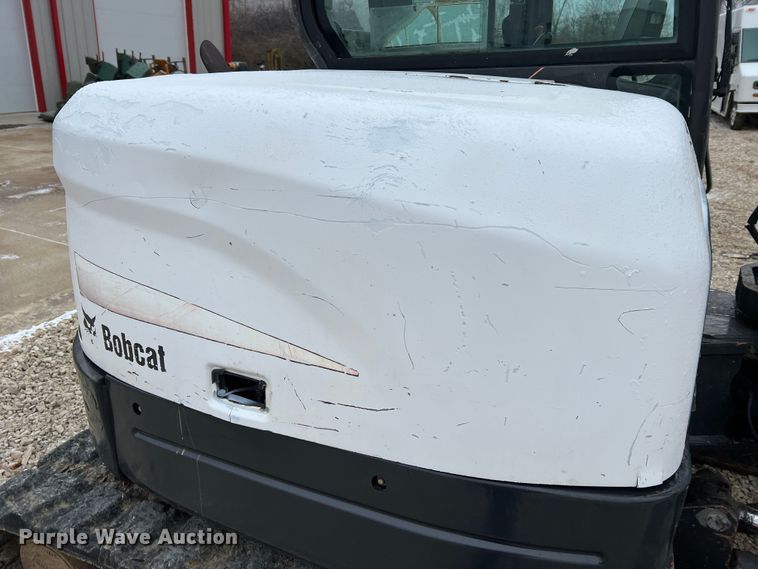 image for item MM9033 2011 Bobcat E80  mini excavator