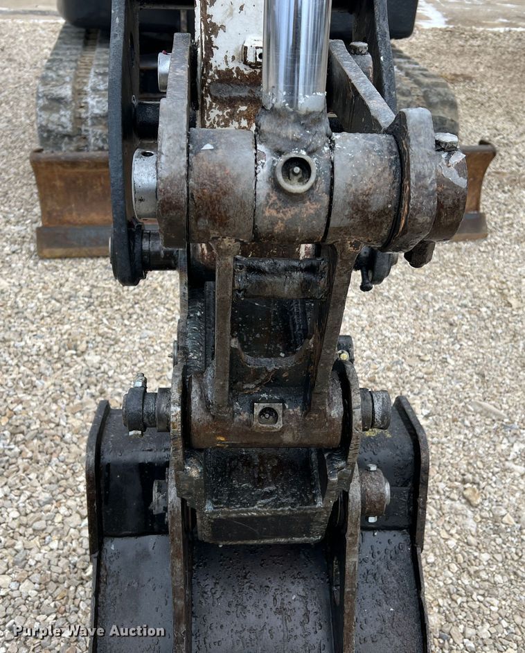 image for item MM9033 2011 Bobcat E80  mini excavator