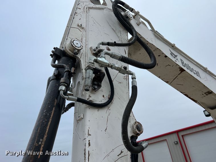 image for item MM9033 2011 Bobcat E80  mini excavator