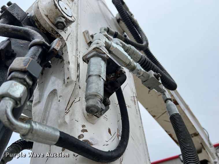 image for item MM9033 2011 Bobcat E80  mini excavator