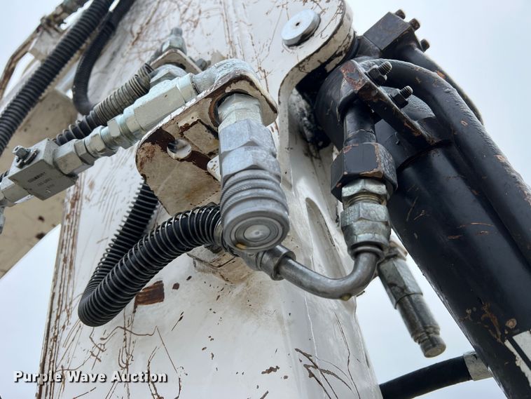 image for item MM9033 2011 Bobcat E80  mini excavator