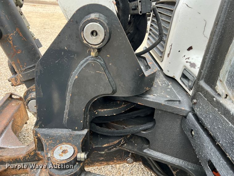 image for item MM9033 2011 Bobcat E80  mini excavator