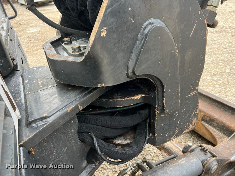 image for item MM9033 2011 Bobcat E80  mini excavator