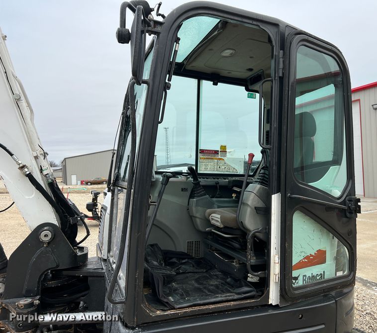 image for item MM9033 2011 Bobcat E80  mini excavator