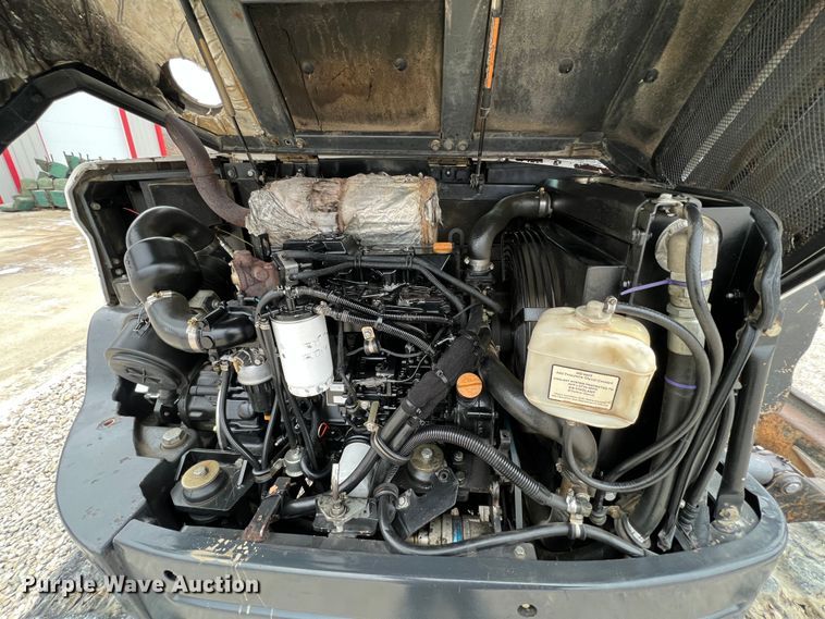 image for item MM9033 2011 Bobcat E80  mini excavator