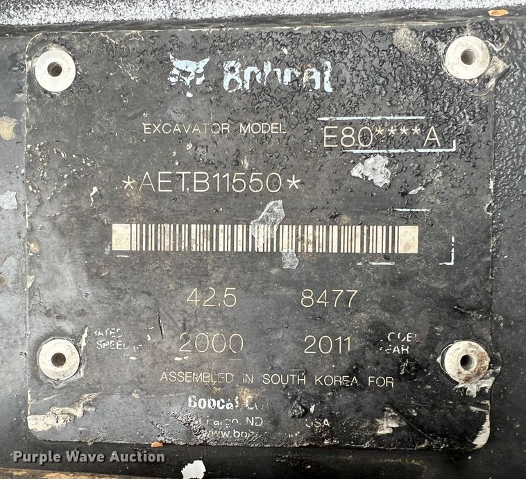 image for item MM9033 2011 Bobcat E80  mini excavator