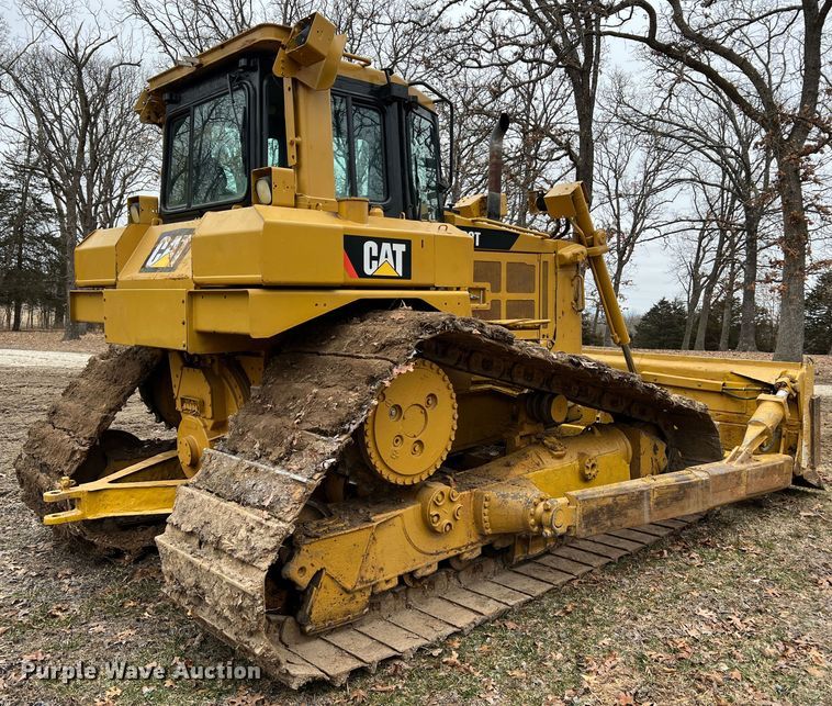 image for item MM9037 2007 Caterpillar D6T  dozer