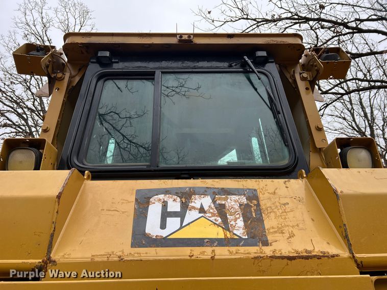 image for item MM9037 2007 Caterpillar D6T  dozer