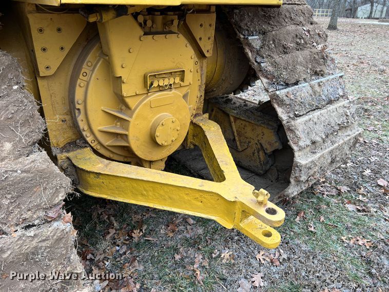 image for item MM9037 2007 Caterpillar D6T  dozer