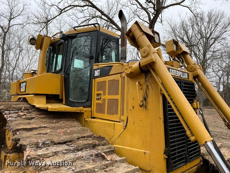 image for item MM9037 2007 Caterpillar D6T  dozer