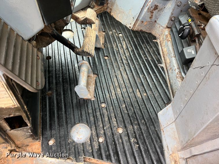 image for item MM9037 2007 Caterpillar D6T  dozer