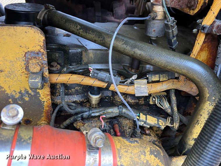 image for item MM9037 2007 Caterpillar D6T  dozer