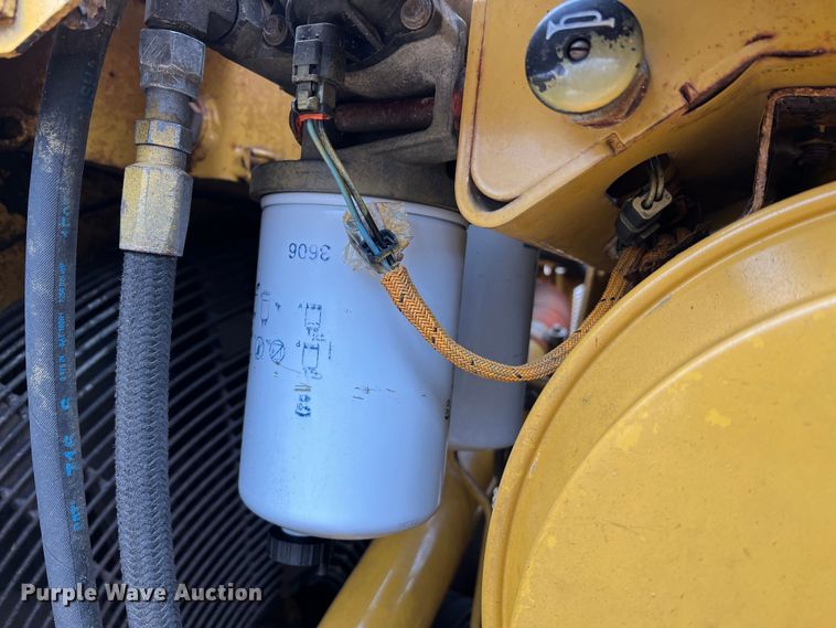 image for item MM9037 2007 Caterpillar D6T  dozer