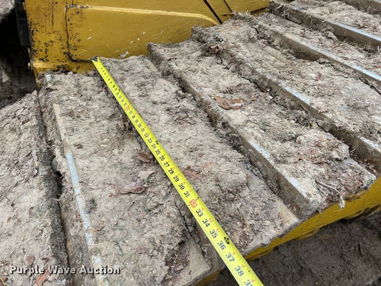 image for item MM9037 2007 Caterpillar D6T  dozer