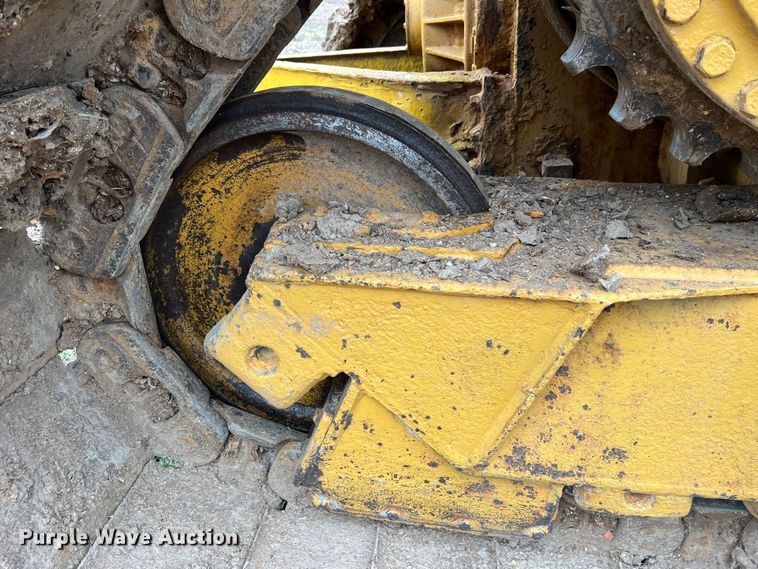 image for item MM9037 2007 Caterpillar D6T  dozer