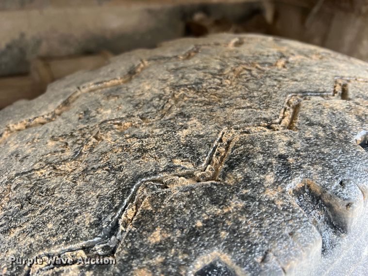 image for item MM9039 2001 International 4700  bucket truck