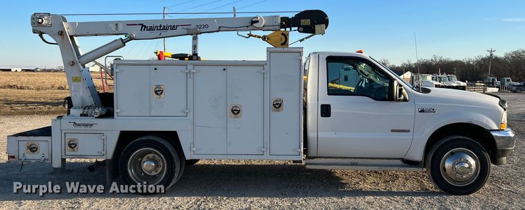 image for item MM9045 2003 Ford F550 Super Duty XL  utility / service truck