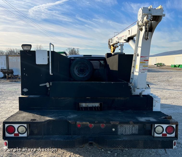 image for item MM9045 2003 Ford F550 Super Duty XL  utility / service truck